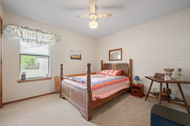 1602 Murry Drive, Cleburne, TX 76033
