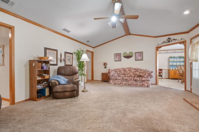 1602 Murry Drive, Cleburne, TX 76033