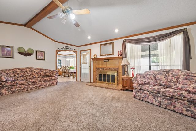 1602 Murry Drive, Cleburne, TX 76033