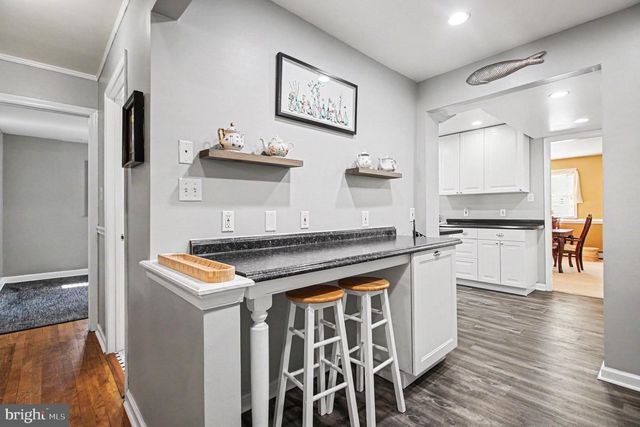 14337 BELLEVILLE AVE, Woodbridge, VA 22193