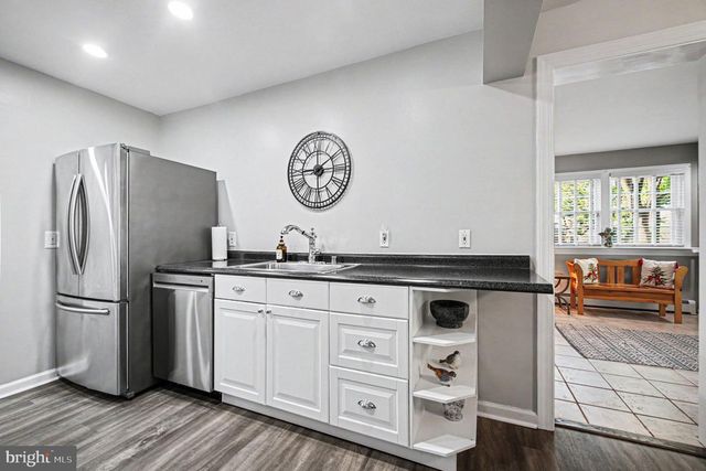 14337 BELLEVILLE AVE, Woodbridge, VA 22193