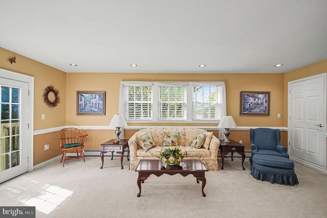 14337 BELLEVILLE AVE, Woodbridge, VA 22193
