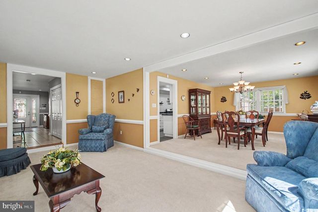 14337 BELLEVILLE AVE, Woodbridge, VA 22193