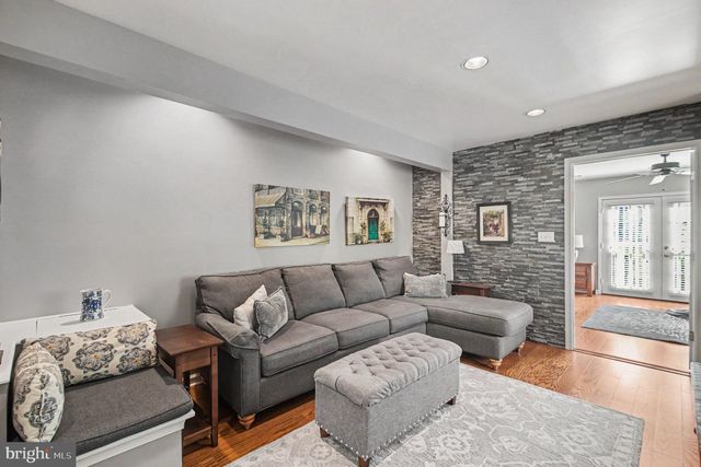 14337 BELLEVILLE AVE, Woodbridge, VA 22193