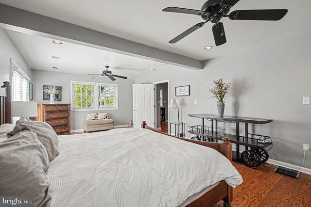14337 BELLEVILLE AVE, Woodbridge, VA 22193