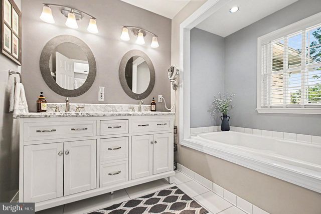 14337 BELLEVILLE AVE, Woodbridge, VA 22193