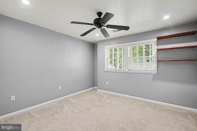 14337 BELLEVILLE AVE, Woodbridge, VA 22193