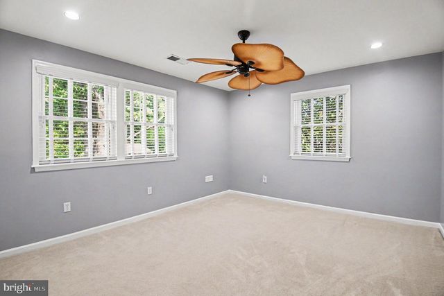 14337 BELLEVILLE AVE, Woodbridge, VA 22193