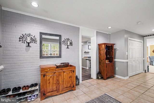 14337 BELLEVILLE AVE, Woodbridge, VA 22193