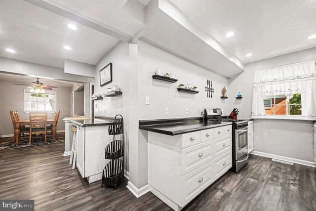 14337 BELLEVILLE AVE, Woodbridge, VA 22193