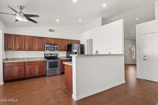 16206 S COUNTRY Place, Chandler, AZ 85225
