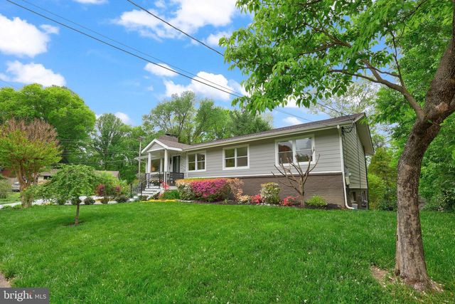 10146 SPRING LAKE TER, Fairfax, VA 22030