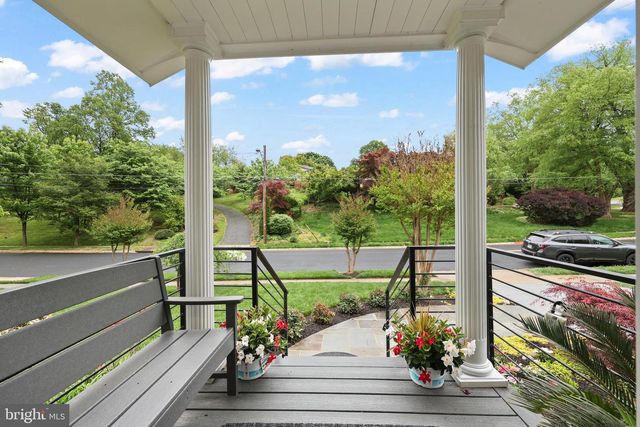 10146 SPRING LAKE TER, Fairfax, VA 22030