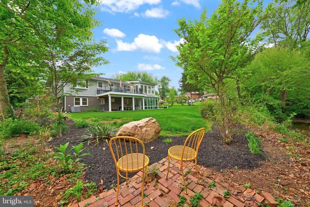 10146 SPRING LAKE TER, Fairfax, VA 22030