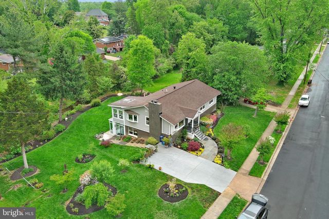 10146 SPRING LAKE TER, Fairfax, VA 22030