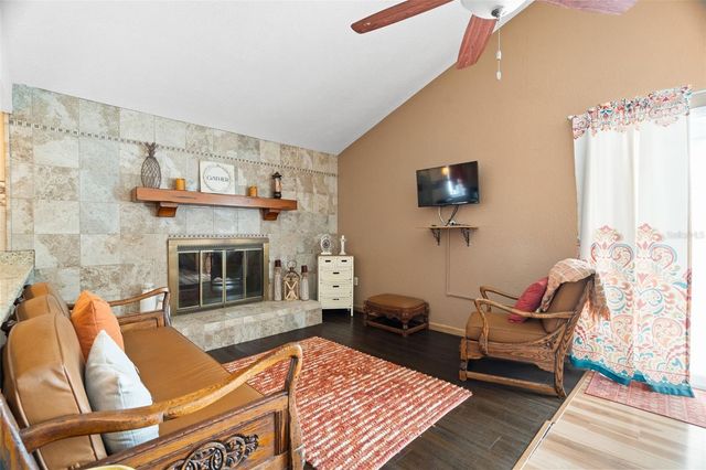 7104 BRAMBLEWOOD DRIVE, Port Richey, FL 34668