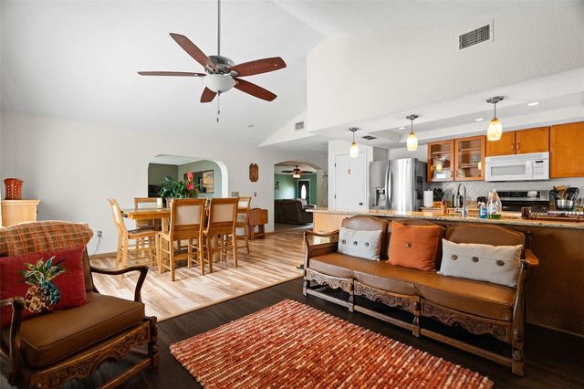 7104 BRAMBLEWOOD DRIVE, Port Richey, FL 34668