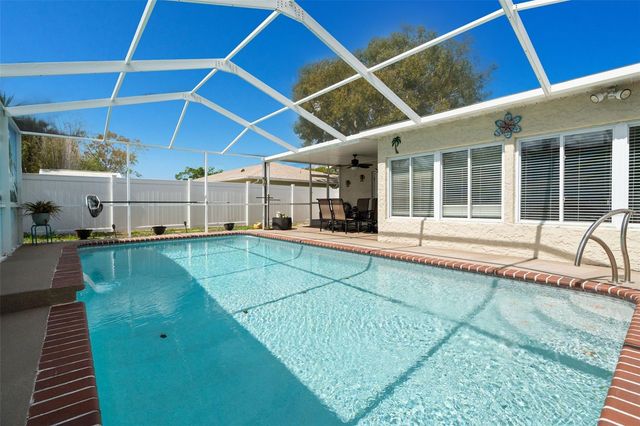 7104 BRAMBLEWOOD DRIVE, Port Richey, FL 34668