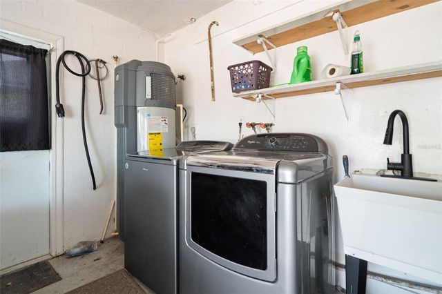 7104 BRAMBLEWOOD DRIVE, Port Richey, FL 34668