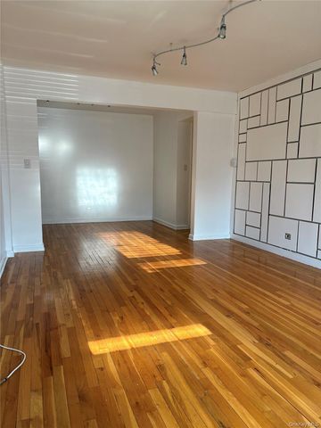 73-11 Bell Boulevard 1B, Bayside, NY 11364