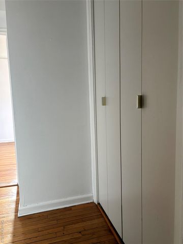 73-11 Bell Boulevard 1B, Bayside, NY 11364