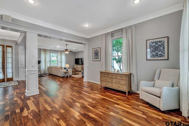 3934 Hanover Pl, Tyler, TX 75701