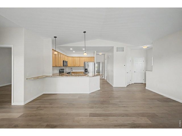 2127 Owens Ave 203, Fort Collins, CO 80528