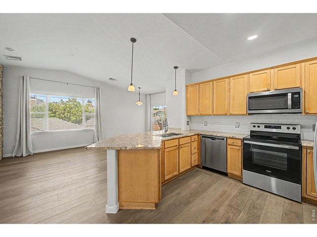 2127 Owens Ave 203, Fort Collins, CO 80528