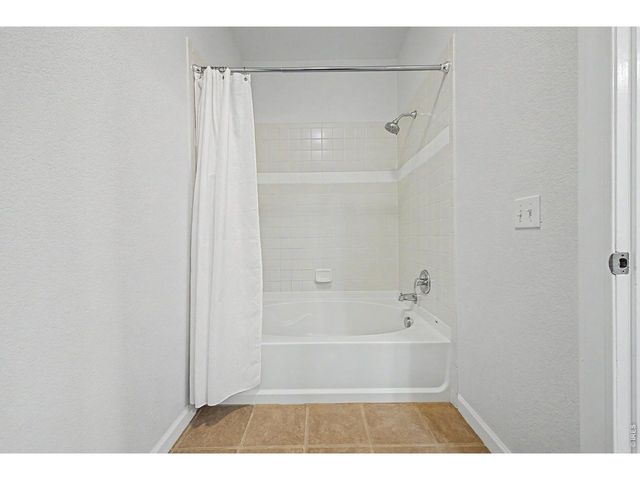 2127 Owens Ave 203, Fort Collins, CO 80528