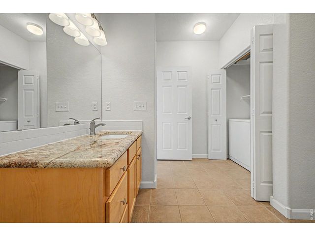 2127 Owens Ave 203, Fort Collins, CO 80528