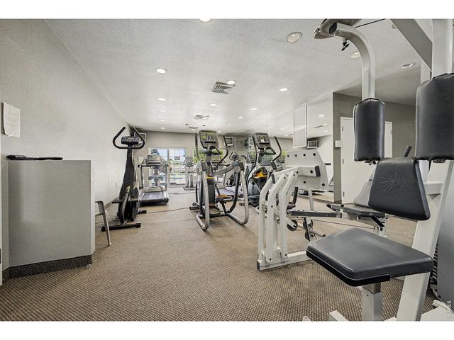 2127 Owens Ave 203, Fort Collins, CO 80528