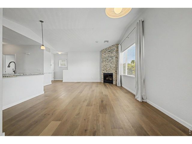 2127 Owens Ave 203, Fort Collins, CO 80528