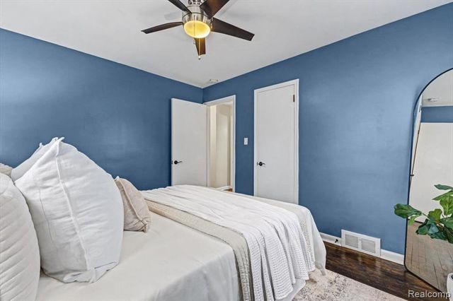 15403 Delaware Avenue, Redford, MI 48239