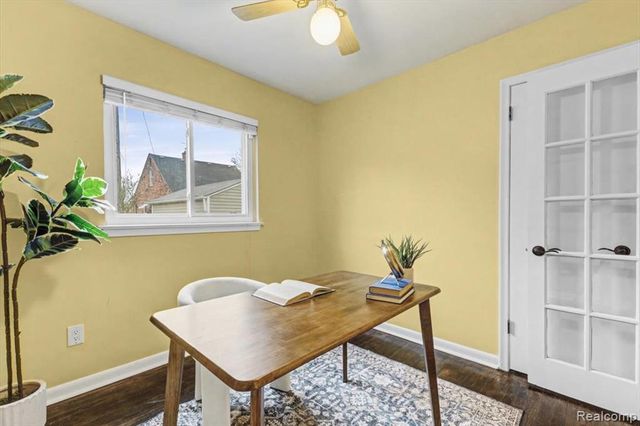 15403 Delaware Avenue, Redford, MI 48239