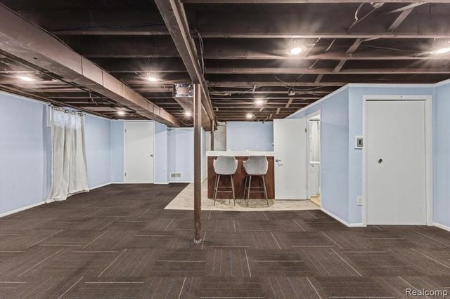 15403 Delaware Avenue, Redford, MI 48239