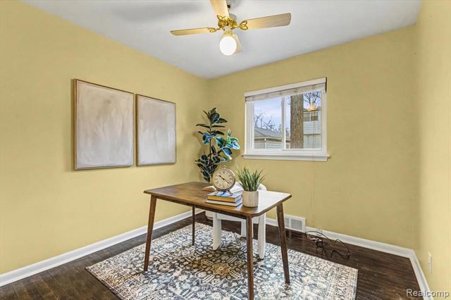 15403 Delaware Avenue, Redford, MI 48239