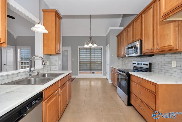 2824 Slate Drive, Huntsville, AL 35803