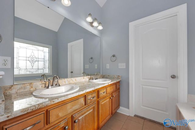 2824 Slate Drive, Huntsville, AL 35803