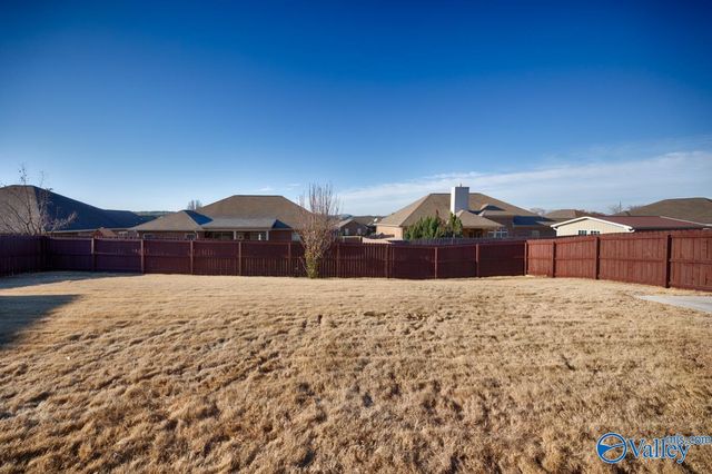 2824 Slate Drive, Huntsville, AL 35803