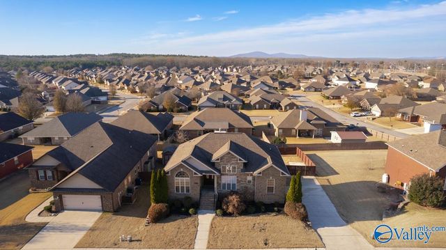 2824 Slate Drive, Huntsville, AL 35803