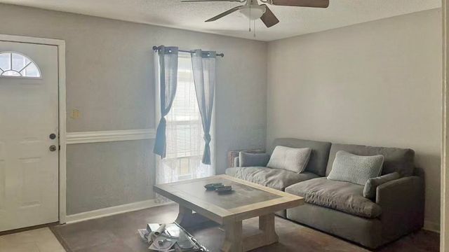 818 MARGIE DR, Memphis, TN 38127