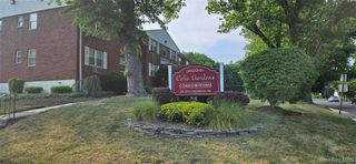 237 N Middletown Road H, Pearl River, NY 10965