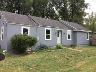 202 N Ash Ave, Mansfield, MO 65704
