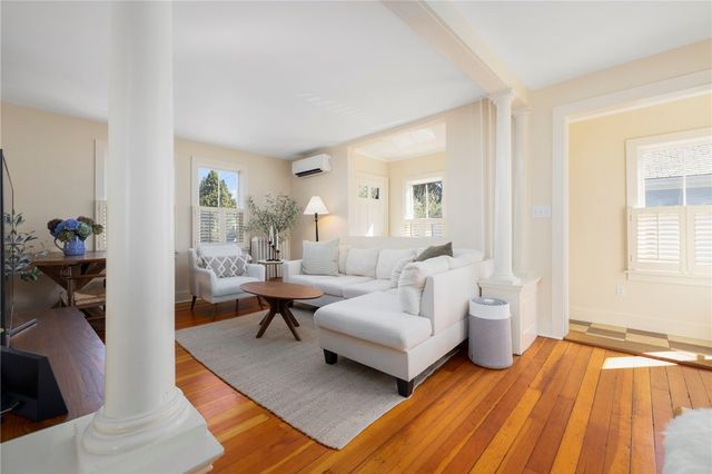 6 Second Street, Newport, RI 02840