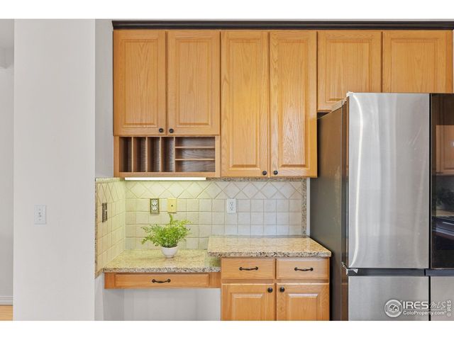 2307 Bluebird Dr, Longmont, CO 80504