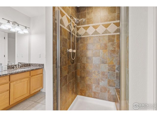 2307 Bluebird Dr, Longmont, CO 80504