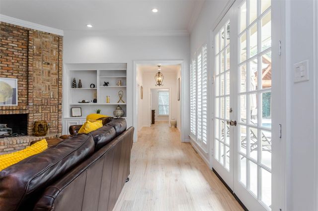 11712 Forest Court, Dallas, TX 75230