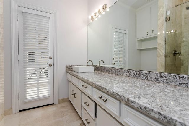 11712 Forest Court, Dallas, TX 75230