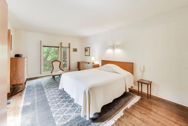 5508 S Kenwood Avenue, Chicago, IL 60637