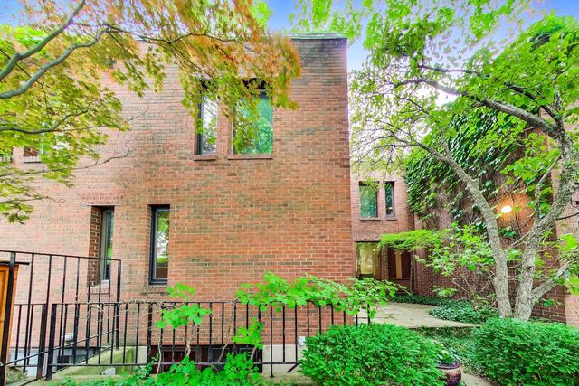 5508 S Kenwood Avenue, Chicago, IL 60637